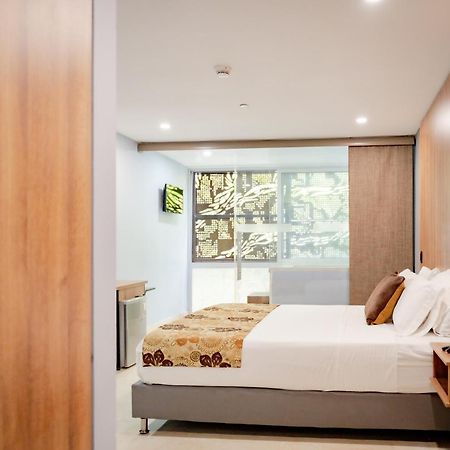Hotel Madeiro เมเดยิน ภายนอก รูปภาพ