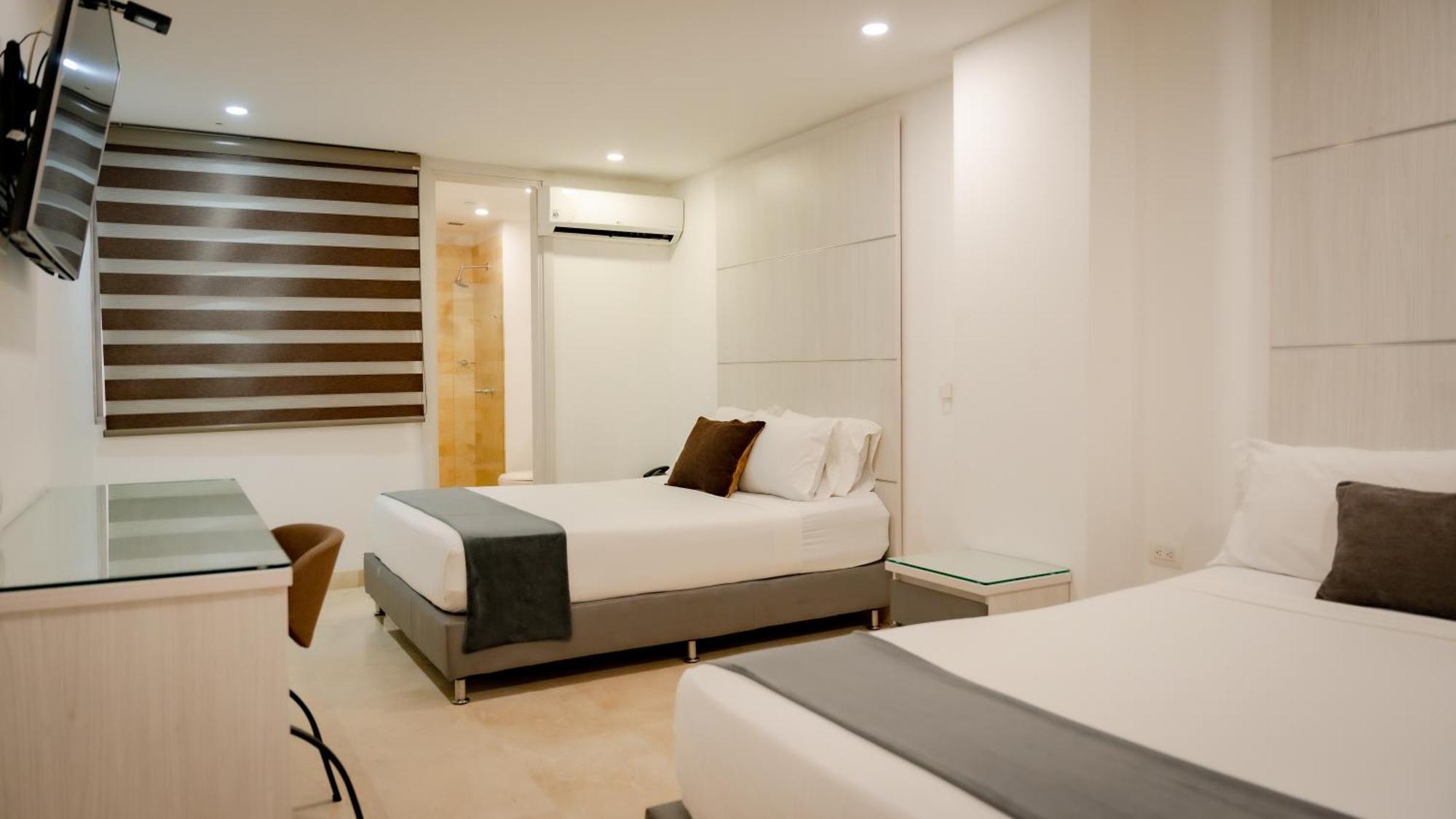 Hotel Madeiro เมเดยิน ภายนอก รูปภาพ